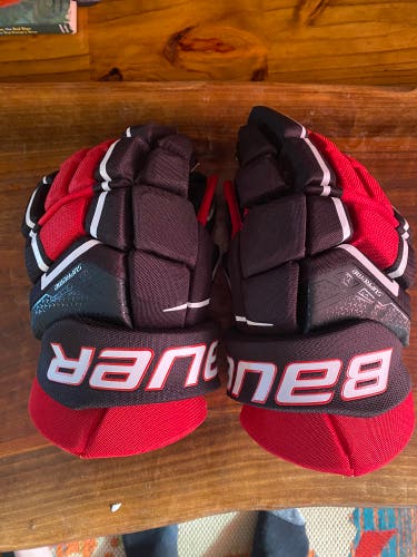 Bauer 14"  Supreme 3s Gloves