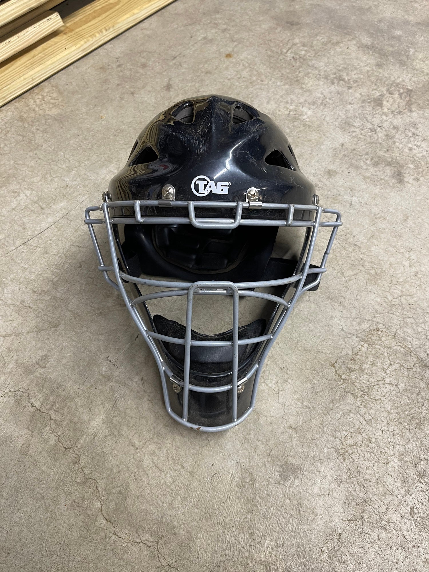 Rawlings Renegade Hockey-Style Catcher's/Umpire Helmet-Senior