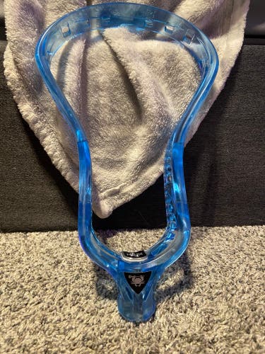 Used Attack & Midfield Unstrung Ion Head