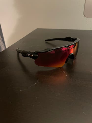 Unisex  Oakley Radar EV Sunglasses