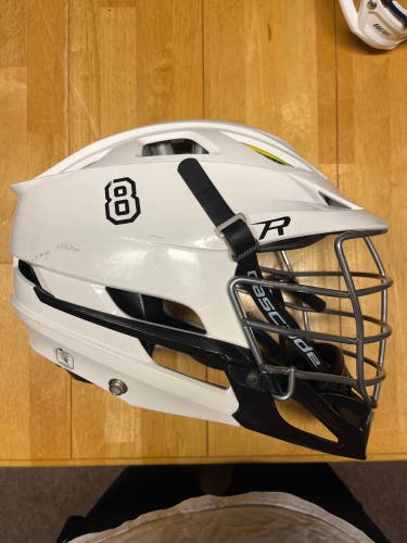 Used Cascade R Helmet