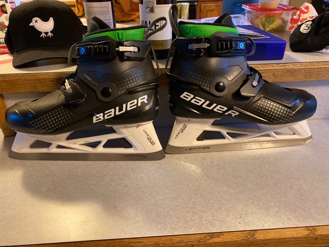 Used Bauer Regular Width Size 8 Konekt Hockey Goalie Skates