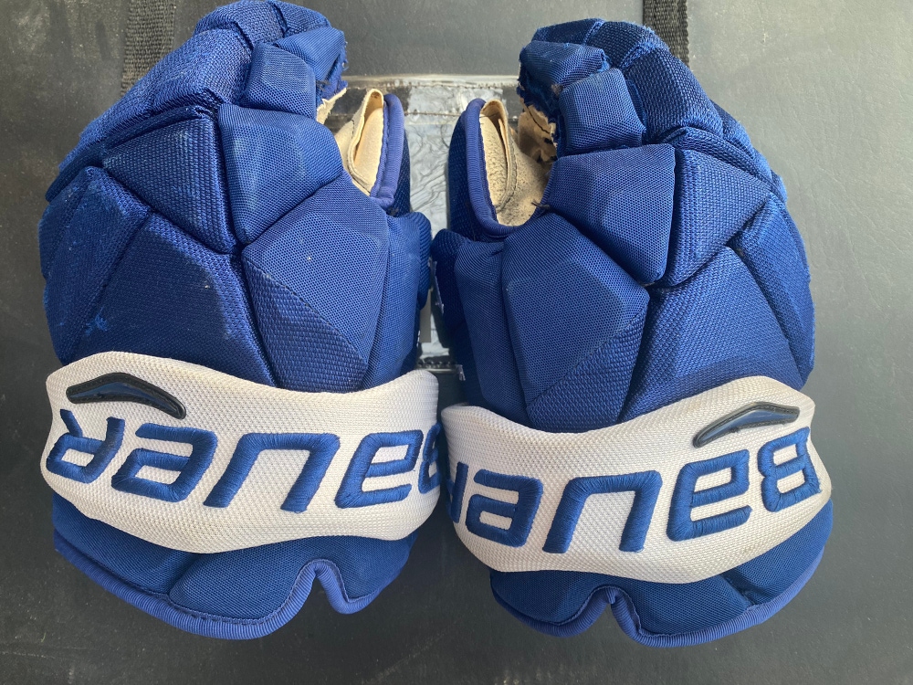 Game Used Toronto Maple Leaf Bauer Gloves