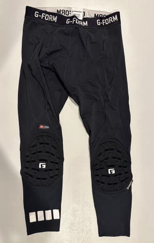 G-Form Men’s Pro 3/4 Baseball Sliders