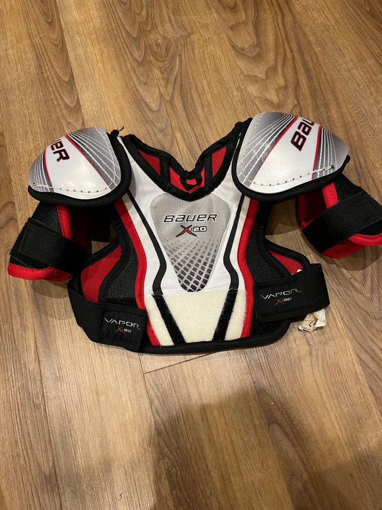 Youth Used Small Bauer vapor x20 Shoulder Pads