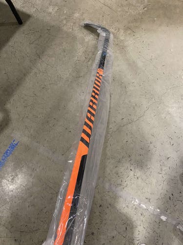 New Right Handed W28 Pro Stock Covert QR5 Pro Hockey Stick