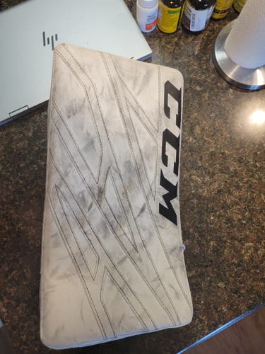 Used CCM Regular Extreme Flex E4.5