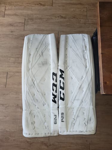Used 34" CCM Premier P2.9 Goalie Leg Pads