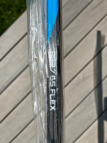 Intermediate Right Handed P92  Nexus Sync Hockey Stick