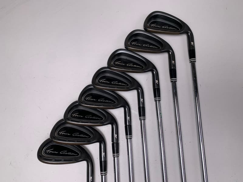 Cleveland TA7 Black Iron Set 4-PW+AW Action-Lite Uniflex Steel