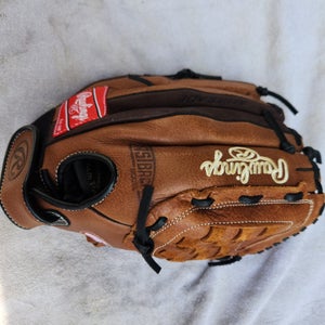 New Rawlings Right Hand Throw Renegade Baseball/Softball Glove 12.5"