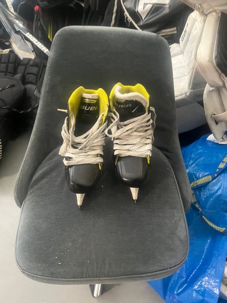Size 6 Supreme 3s Hockey Goalie Skates