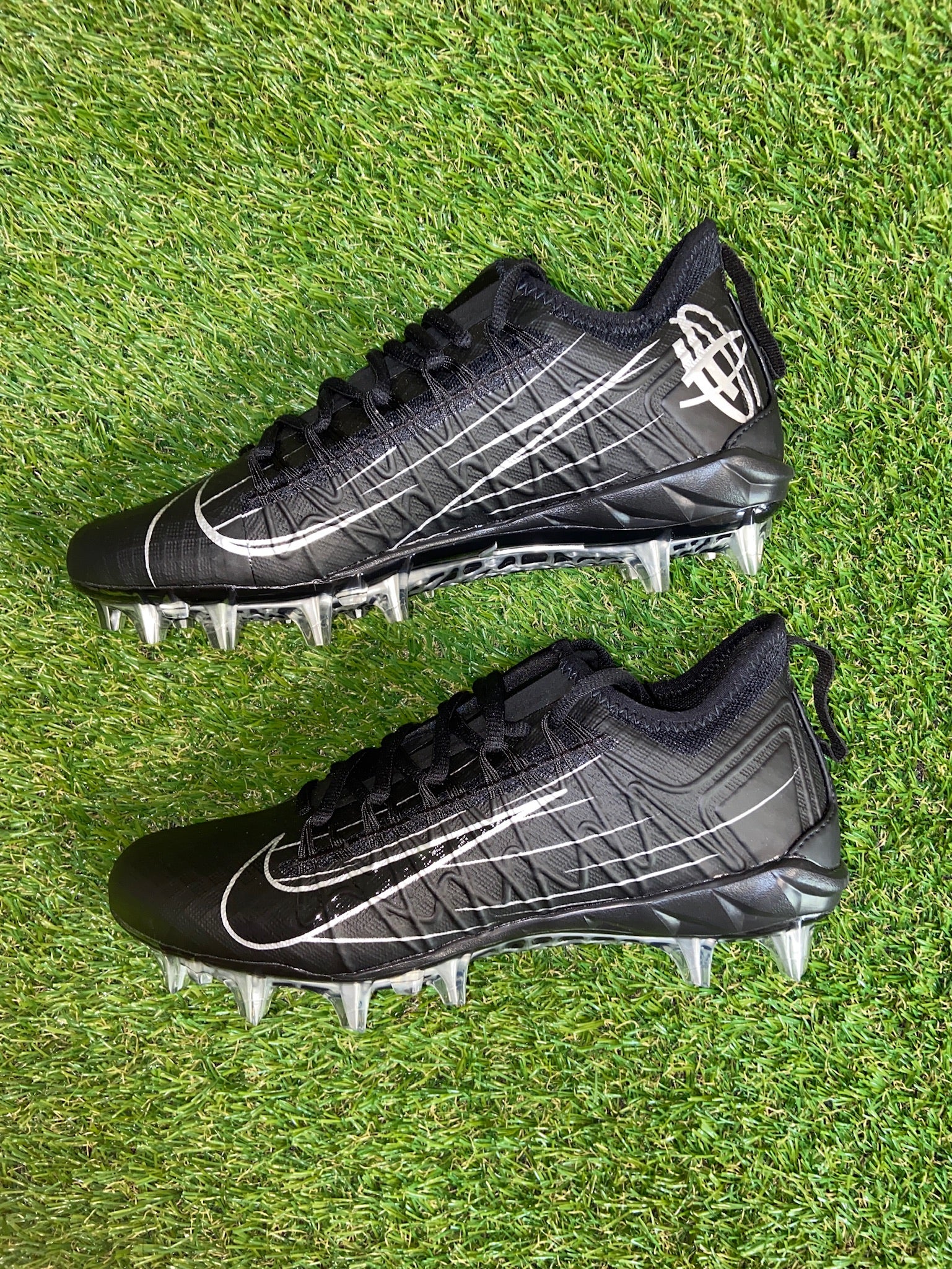 Nike Alpha Huarache 7 Pro LE Lacrosse Black Cleats AR3144