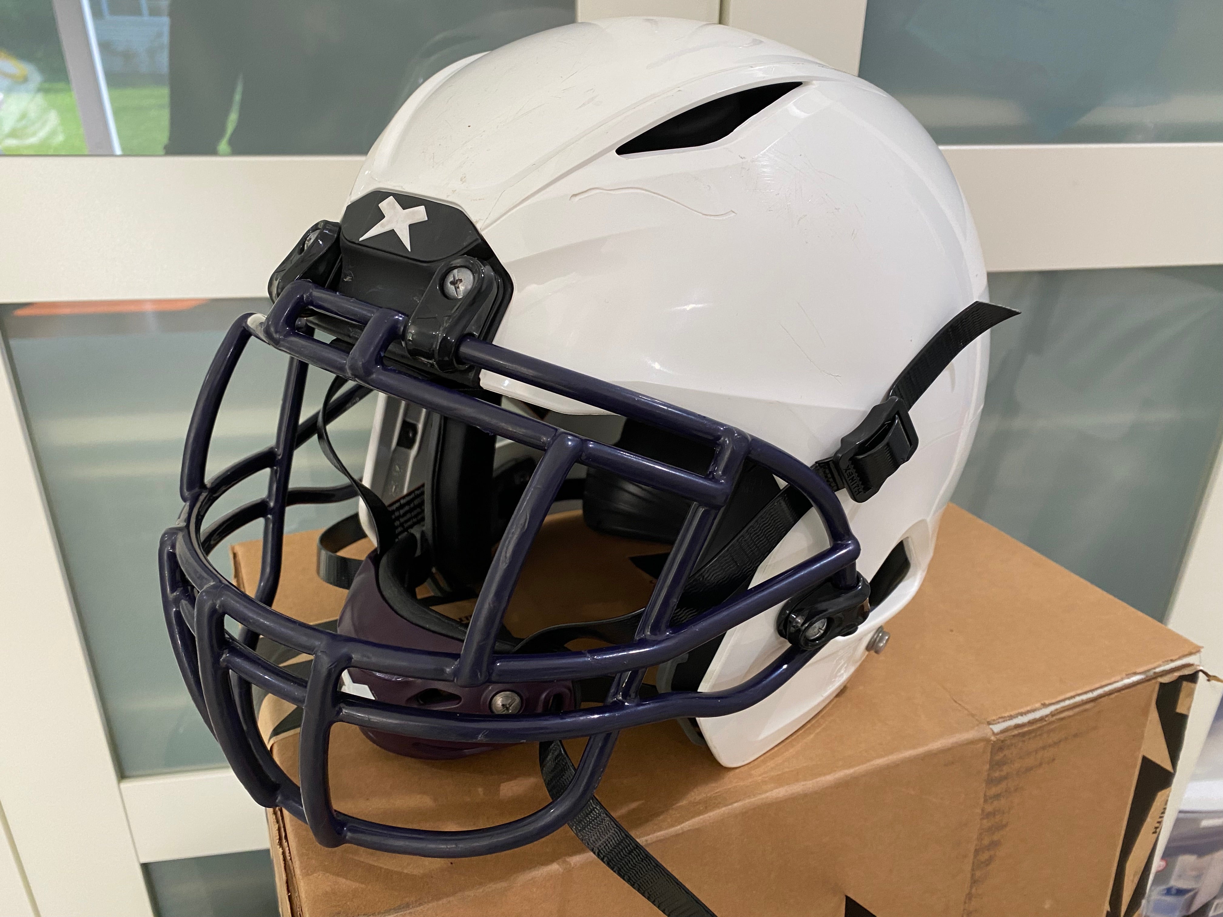 Adult XL (Extra Large) - Xenith Shadow Football Helmet - White