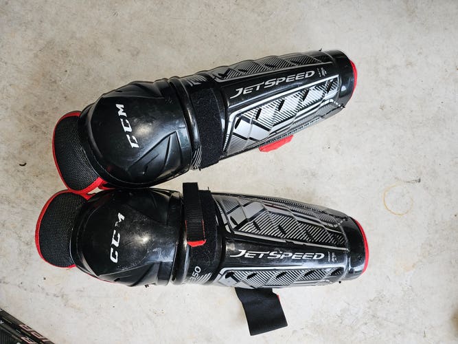 Used CCM JetSpeed FT350 Shin Pads