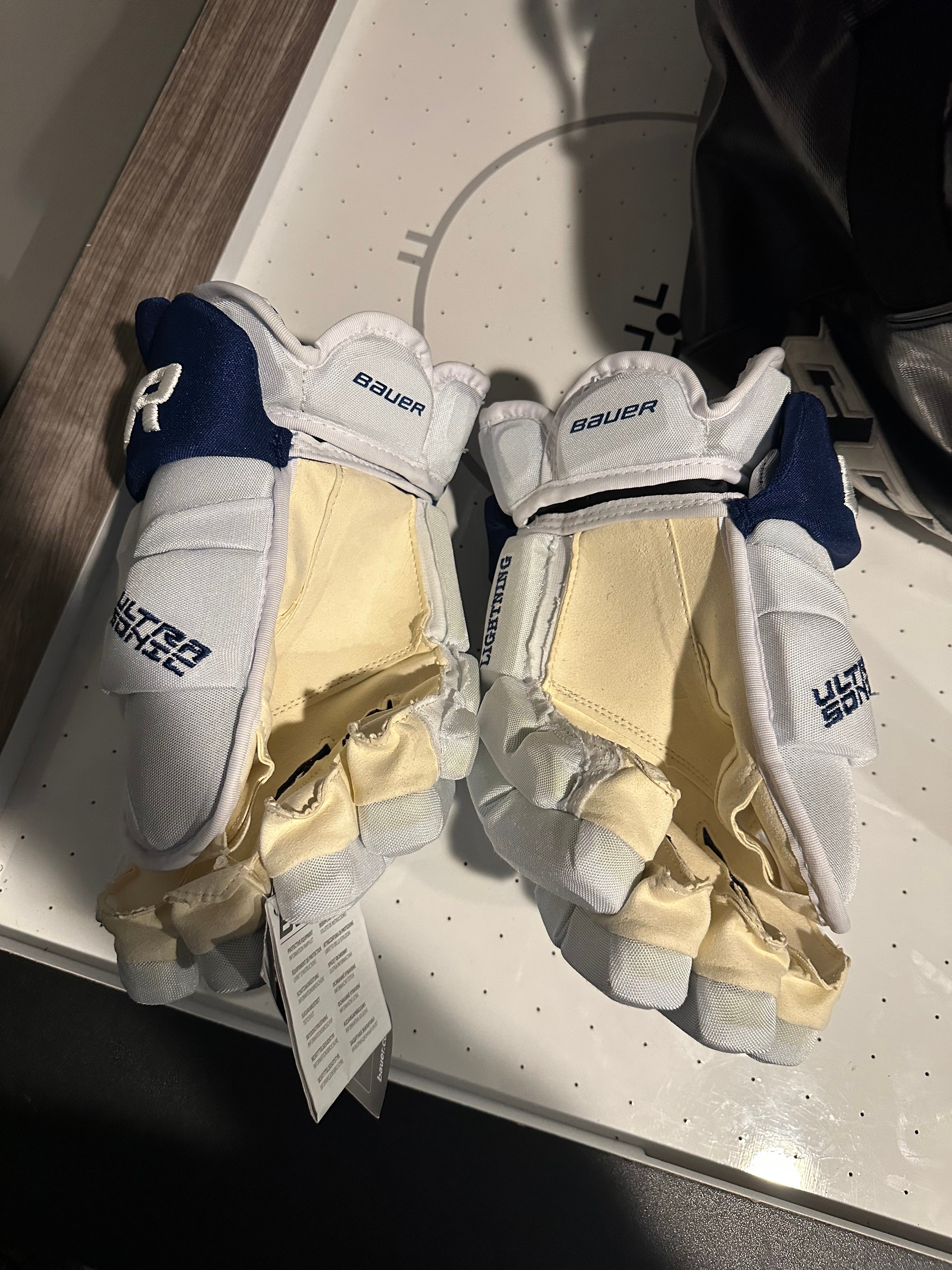Bauer Ultrasonic Pro Stock Custom Hockey Gloves 15 Tampa Bay Lightning NHL  - DK's Hockey Shop