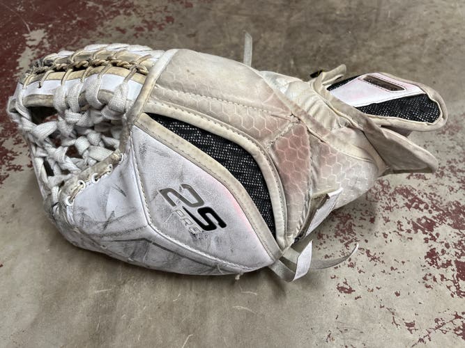 Bauer 2s Pro Glove and Blocker