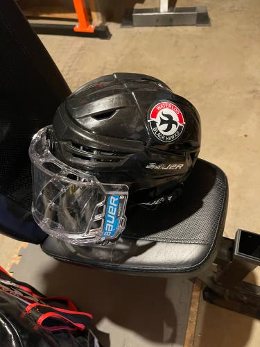 Used Medium Bauer Pro Stock Re-Akt Helmet