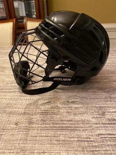 Used Medium CCM  Super Tacks X Helmet