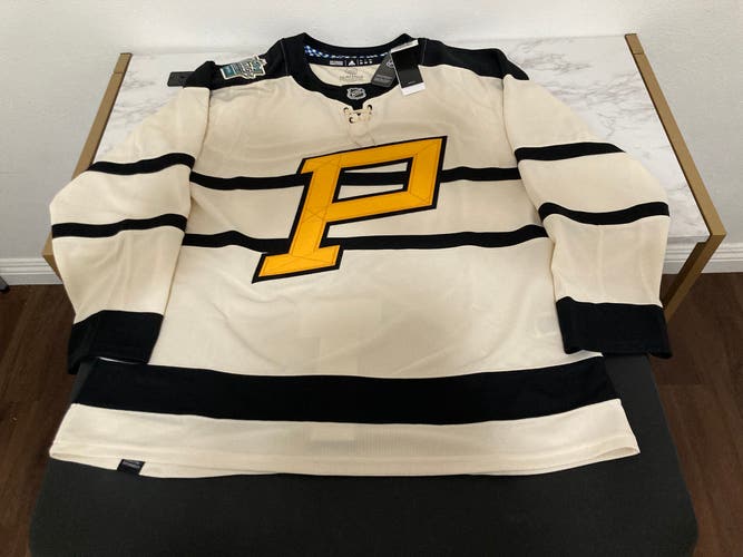 NWT Pittsburgh Penguins 2023 NHL Winter Classic Blank Hockey Jersey Size 54