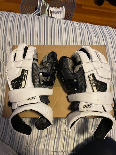 Used Goalie STX Large Shield Lacrosse Gloves