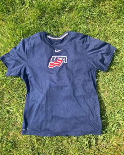 USA Hockey Nike Dri fit T shirt large navy