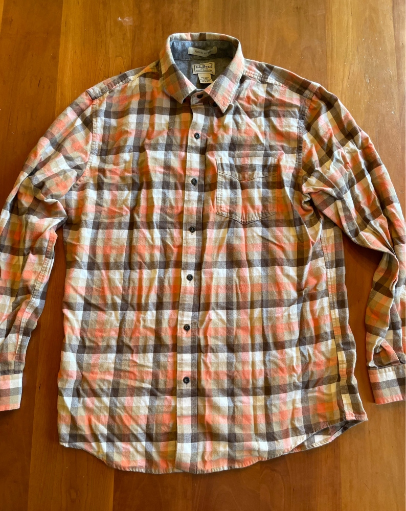 L.L. Bean Men’s Medium Regular Cotton Slightly Fitted Long Sleeve Flannel Shirt