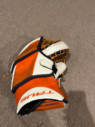 True L20.1 Goalie Glove