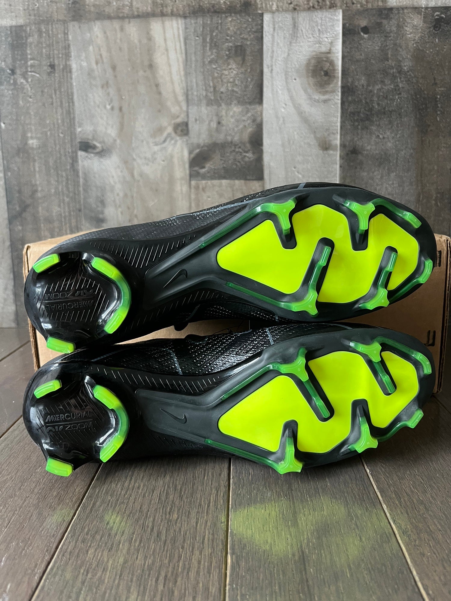 Nike Zoom Vapor 15 Elite FG “25th Anniversary Pack” FJ2967-060 Mens size 4.5 New Brooks Ghost 2 Max Men\ main image 2