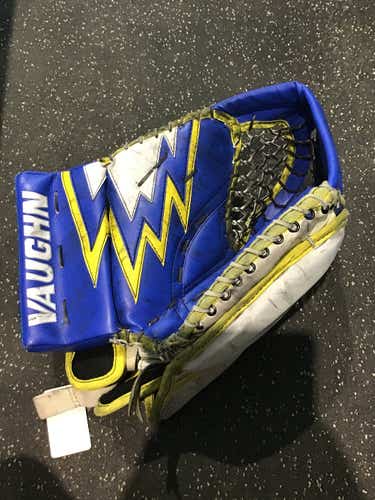 Used Vaughn V9 Regular Goalie Catchers 11771-S000040883