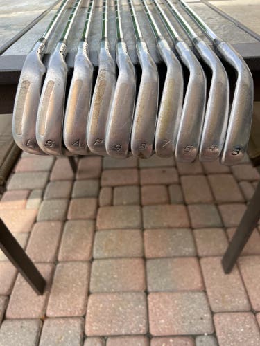 Men's Right Handed Stiff Flex Steel Shaft 320 Iron Set