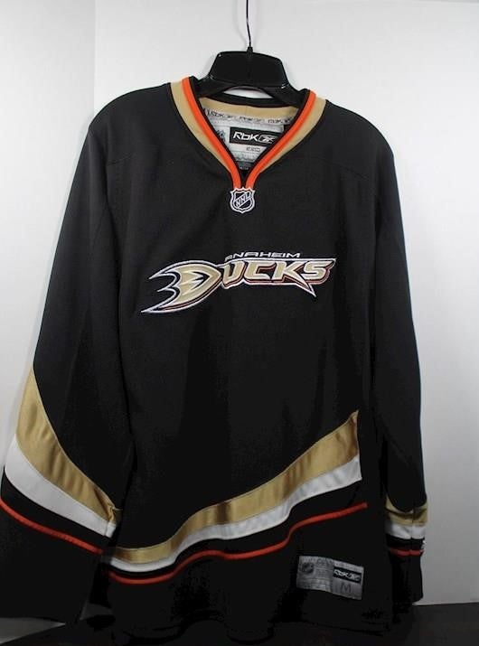 Ducks Reebok hockey jersey men's medium