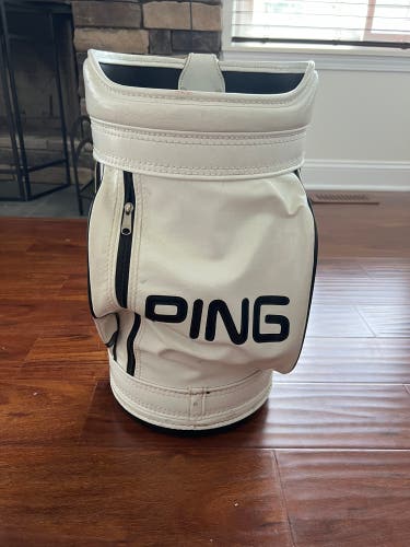 Mini PING golf bag