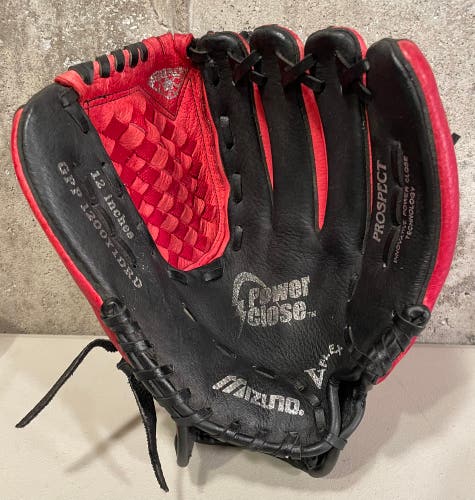 Mizuno Prospect 12” RHT Baseball Glove Red