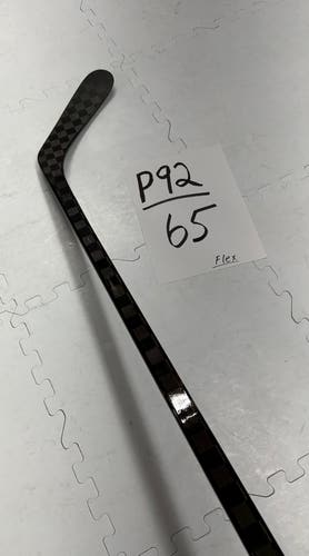 Senior(1x)Right P92 65 Flex 63” PROBLACKSTOCK Pro Stock Nexus 2N Pro Hockey Stick