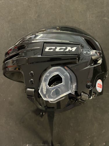 New CCM Tacks 910 Helmet (HT910)