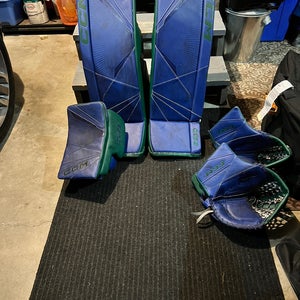 New 36" Regular Pro Stock Axis 2 Pro Goalie Full Set