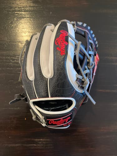 Infield 11.5" Heart of the Hide Baseball Glove