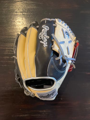 Infield 11.5" Heart of the Hide Baseball Glove