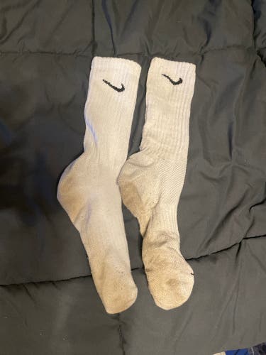White Used Large Nike Socks