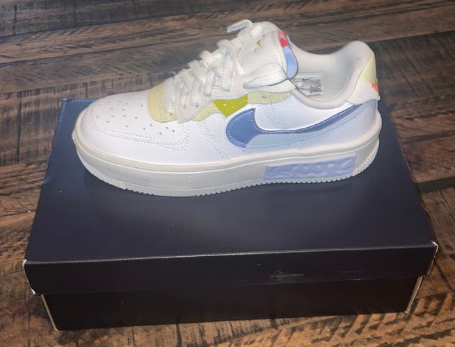 Women's 8.0 Nike Air Force 1 Shoes