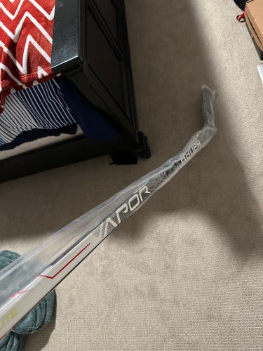 New Patrik Laine Curve Senior Left Hand Pro Stock Vapor Hyperlite Hockey Stick