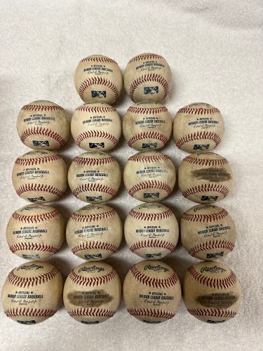 ( 18 ) Rawlings ( Official Minor League Baseballs )