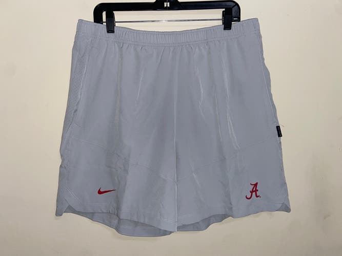 *SOLD* Nike Alabama Crimson Tide Team Issue On-Field Player Shorts Mens 2XL DC6827-007