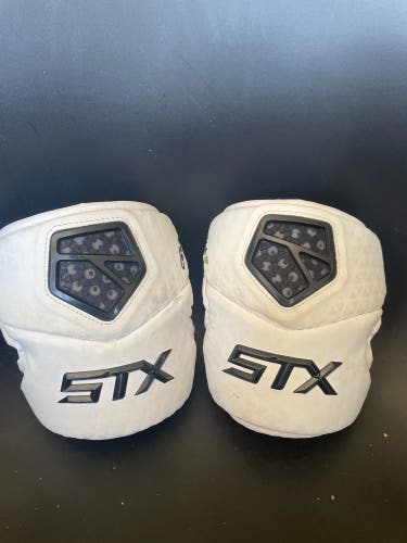 Used Large STX Cell IV Arm Pads