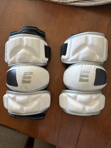 Epoch Integra Arm Pads - Large