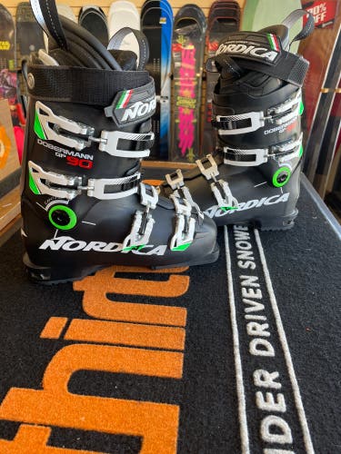 Nordic’s Doberman GP 90 Ski Boots 25.5 RACE