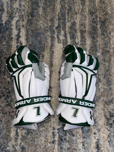 Loyola men’s lacrosse gloves. New