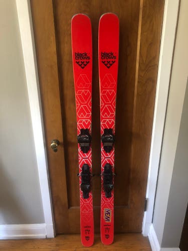 Black Crows Camox 174cm with Adjustable Tyrolia Attack 13 AT Bindings