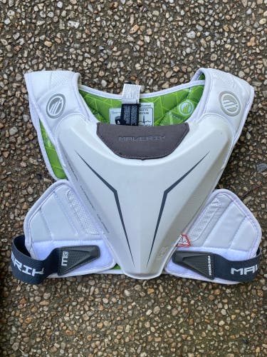 New Medium Maverik MAX EKG Shoulder Pads